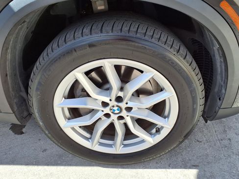 Used 2019 BMW X5 xDrive40i w/ Convenience Package image 7