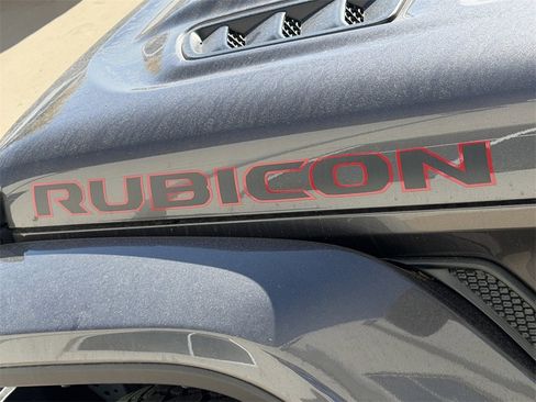 New 2025 Jeep Wrangler Unlimited Rubicon image 9