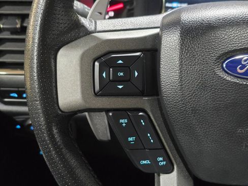 Used 2019 Ford F150 Raptor w/ Equipment Group 802A Luxury image 19