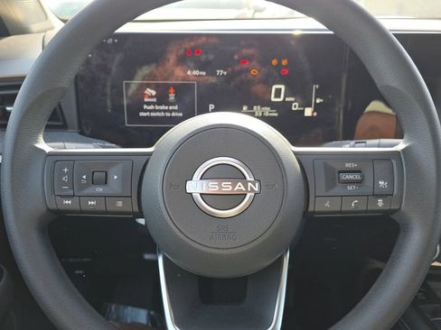 Used 2025 Nissan Kicks SV w/ Charging Package AWD/4WD image 24