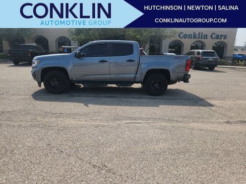 Used 2022 Chevrolet Colorado Z71 w/ Safety Package AWD/4WD image 1