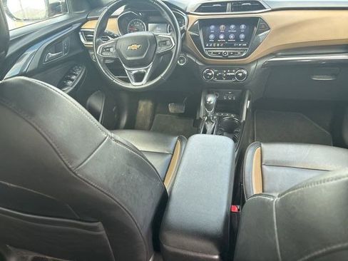 Used 2021 Chevrolet TrailBlazer ACTIV w/ Technology Package image 38