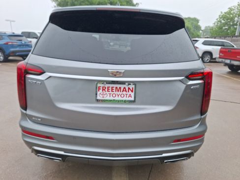 Used 2023 Cadillac XT6 Premium Luxury w/ Platinum Package AWD/4WD image 6