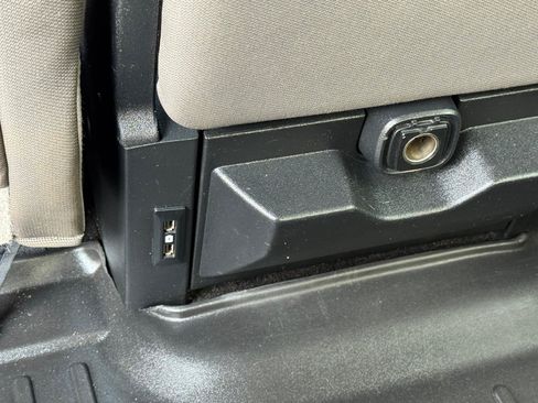 Used 2018 Ford F150 XLT AWD/4WD image 9