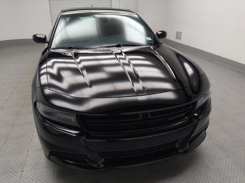 Used 2019 Dodge Charger SXT AWD/4WD image 14