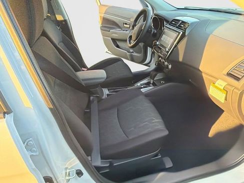 New 2026 Mitsubishi Outlander Sport LE AWD/4WD image 34
