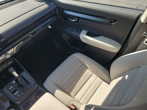 Used 2026 Honda CR-V EX-L image 11