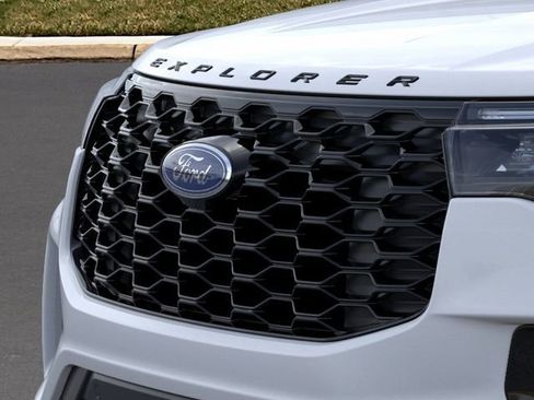 New 2026 Ford Explorer ST-Line AWD/4WD image 17