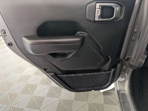 Used 2021 Jeep Wrangler Unlimited Sport AWD/4WD image 25