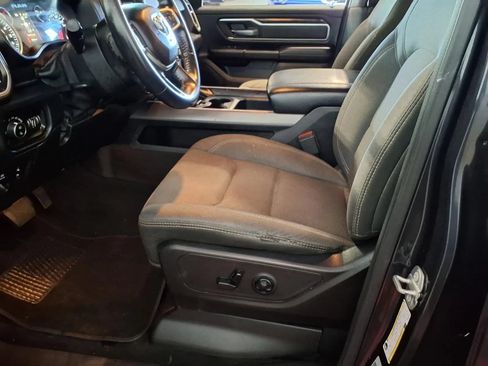 Used 2019 RAM 1500 Big Horn AWD/4WD image 18