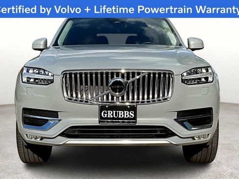 Certified 2025 Volvo XC90 B6 Plus image 5