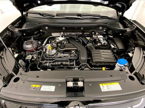 New 2026 Volkswagen Taos S image 11