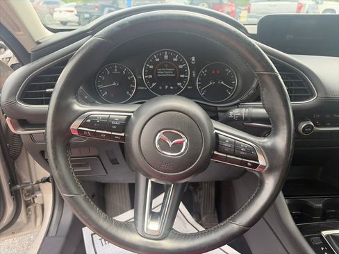 Used 2024 MAZDA MAZDA3 s FWD image 17