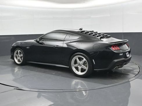 Used 2024 Ford Mustang GT Premium RWD image 36