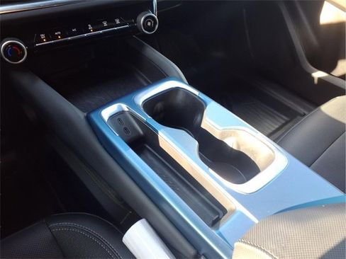 Used 2024 Chevrolet Equinox EV LT image 9