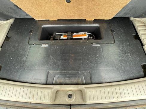 Used 2011 Ford Escape XLT w/ 201A Rapid Spec Order Code FWD image 26