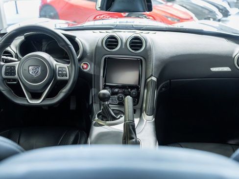 Used 2013 SRT Viper GTS w/ GTS Laguna Interior Pkg image 39