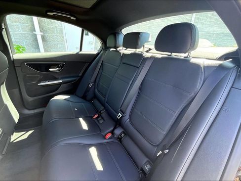 Used 2026 Mercedes-Benz C 300 4MATIC Sedan image 28