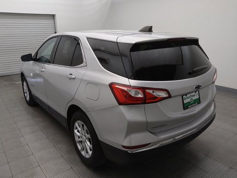 Used 2020 Chevrolet Equinox LT FWD image 5