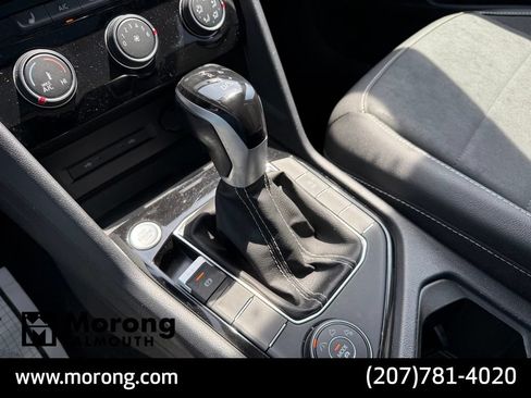 Used 2023 Volkswagen Taos SE w/ Panoramic Sunroof Package AWD/4WD image 40