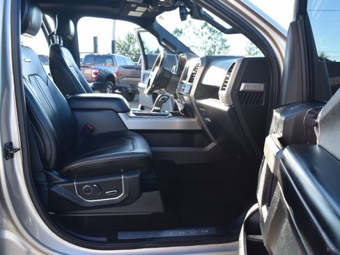 Used 2017 Ford F150 Platinum w/ Technology Package image 16