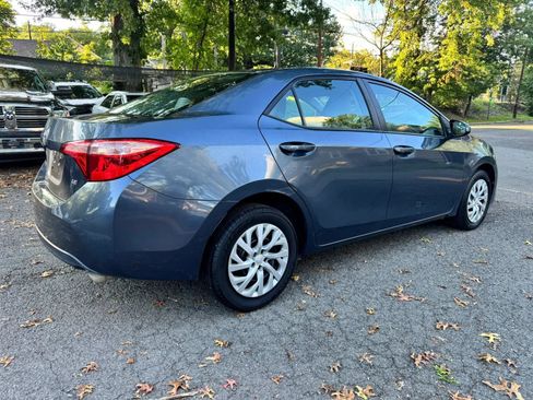 Used 2018 Toyota Corolla LE FWD image 4