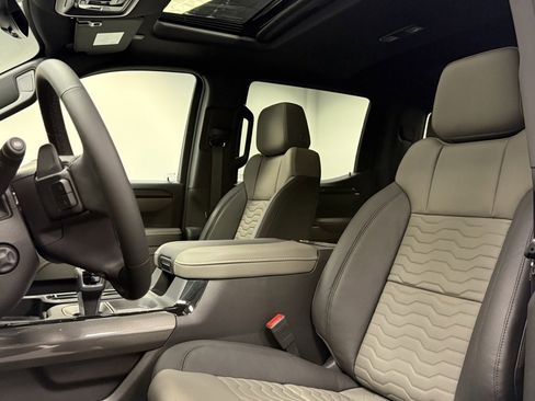 New 2026 Chevrolet Silverado 1500 ZR2 image 24