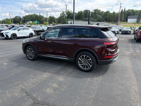 Used 2021 Lincoln Corsair AWD w/ Equipment Group 101A image 33