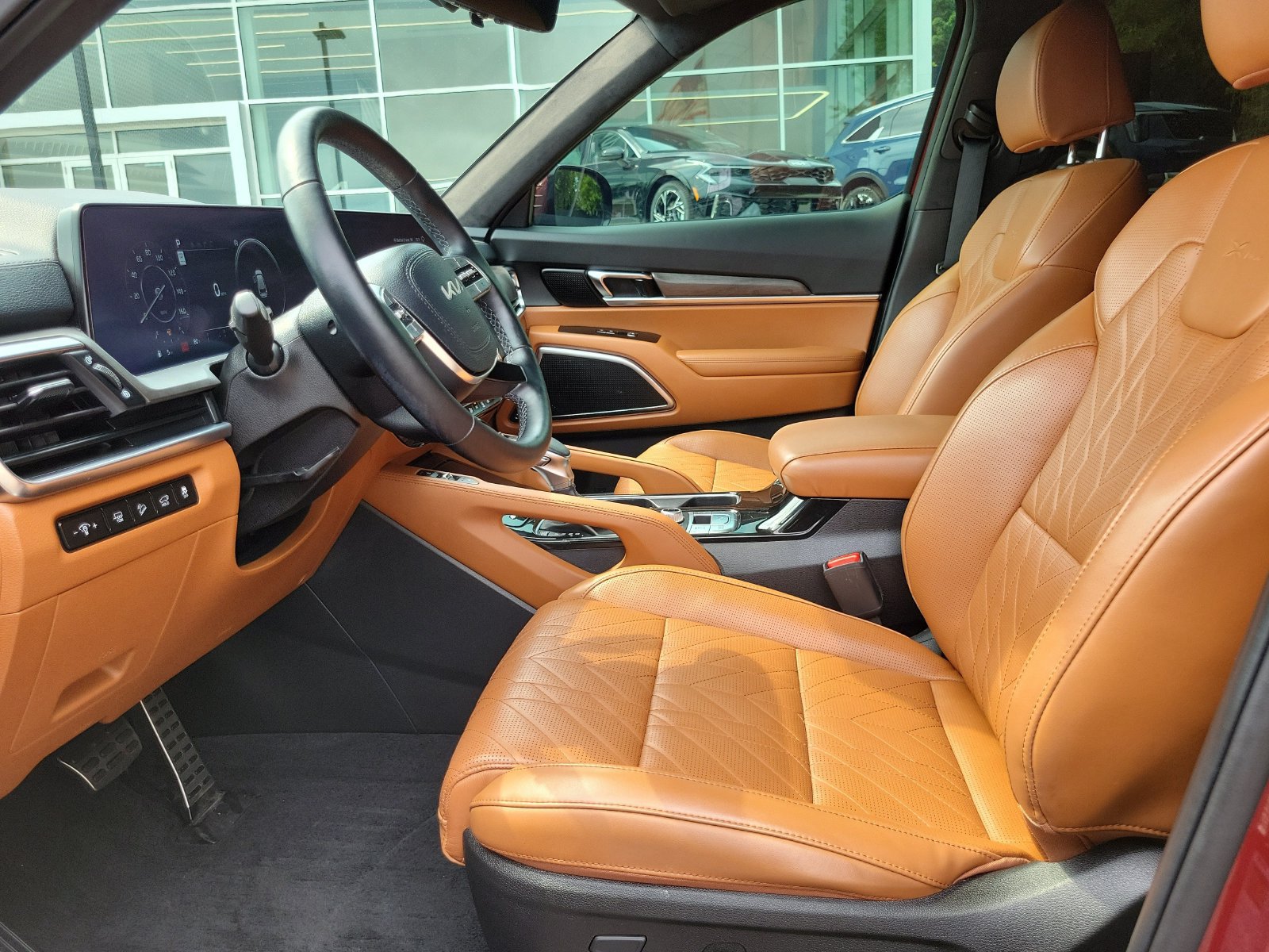 Certified 2024 Kia Telluride SX Prestige X-Line AWD/4WD image 9