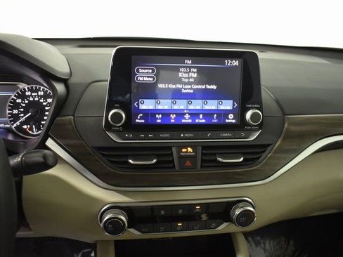 Certified 2023 Nissan Altima 2.5 SV image 19