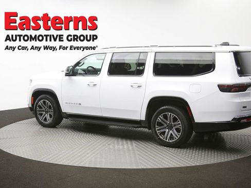 Used 2024 Jeep Wagoneer L Series II w/ Flexible Seating Group RWD image 66