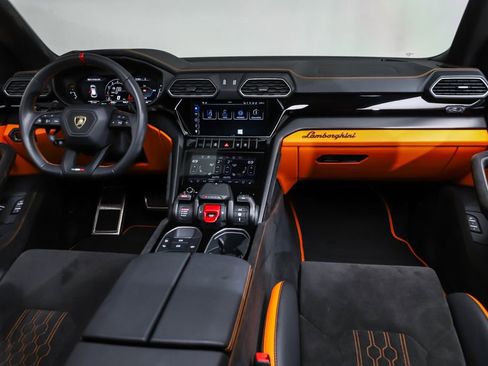 Used 2023 Lamborghini Urus S AWD/4WD image 8