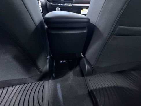 New 2026 Toyota Prius Plug-In Hybrid image 37