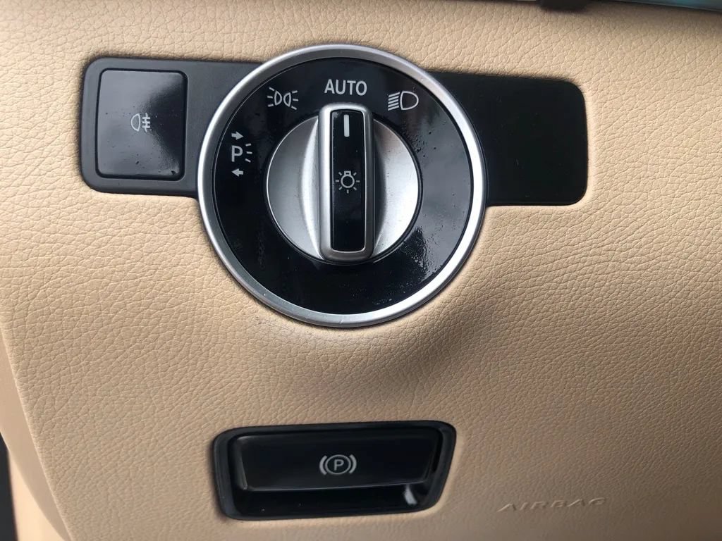 Used 2018 Mercedes-Benz GLS 450 4MATIC image 35