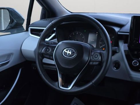 Certified 2025 Toyota Corolla SE w/ Convenience Package FWD image 18