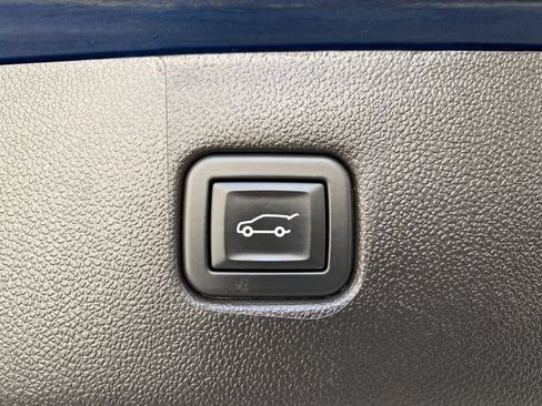 Used 2022 Chevrolet Blazer LT AWD/4WD image 8