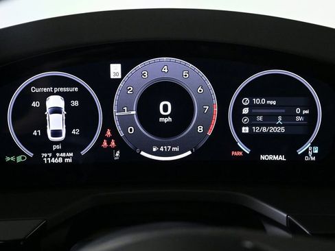 Certified 2025 Porsche Panamera 4 image 13