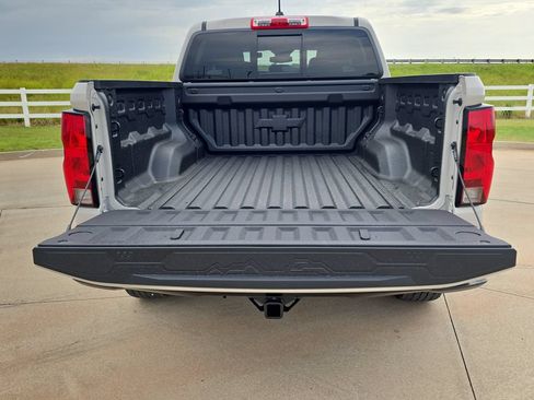 New 2026 Chevrolet Colorado Trail Boss AWD/4WD image 12