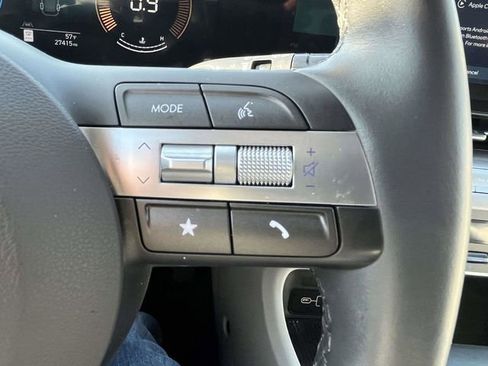 Used 2025 Hyundai Kona SEL image 20