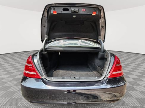 Used 2010 Mercedes-Benz S 550 image 21