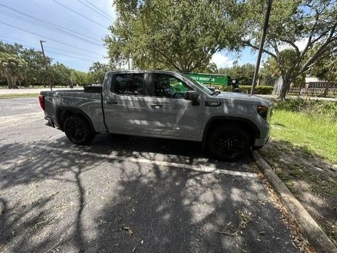 Used 2025 GMC Sierra 1500 Pro w/ Graphite Edition AWD/4WD image 9