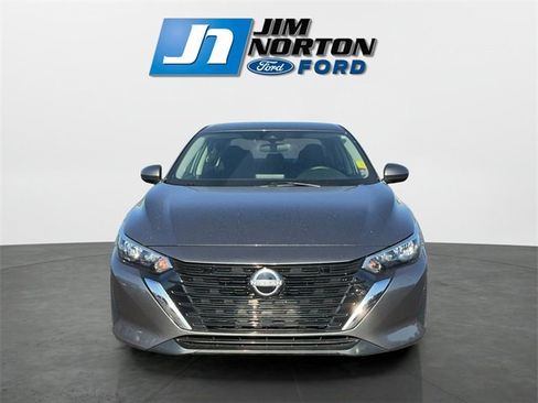 Used 2024 Nissan Sentra S image 8