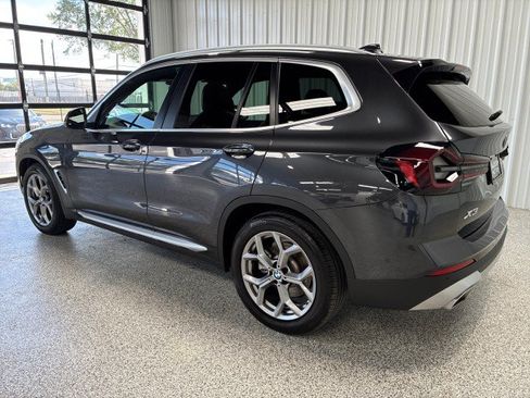 Used 2023 BMW X3 sDrive30i RWD image 2