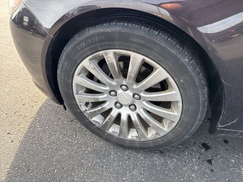 Used 2011 Buick Regal CXL Turbo image 6