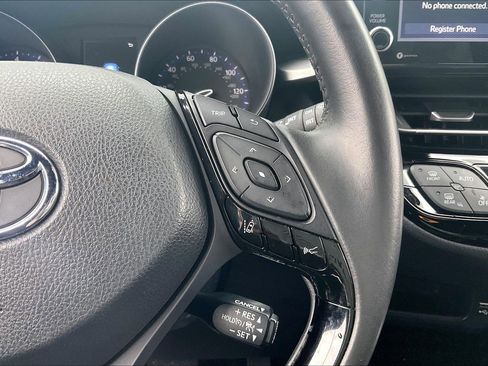 Used 2022 Toyota C-HR Nightshade image 24