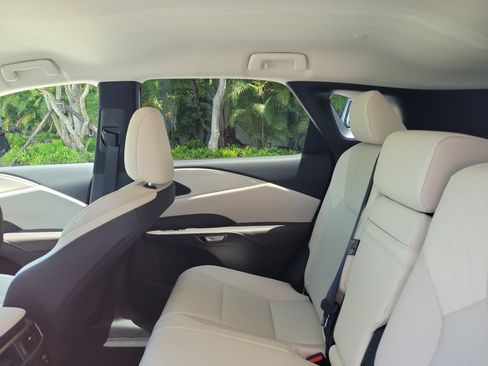 Certified 2023 Lexus RX 350 FWD w/ Accessory Package (Z1) image 13