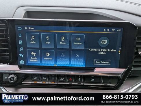 Used 2023 Chevrolet Silverado 1500 High Country w/ Technology Package AWD/4WD image 18