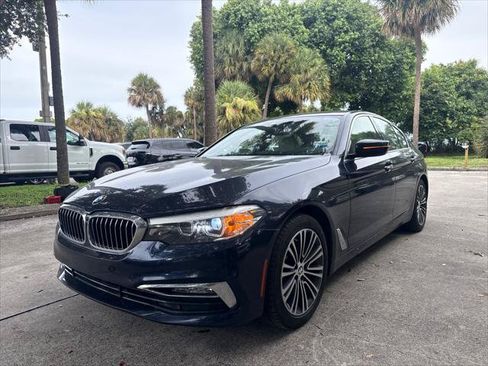 Used 2018 BMW 540i RWD image 2