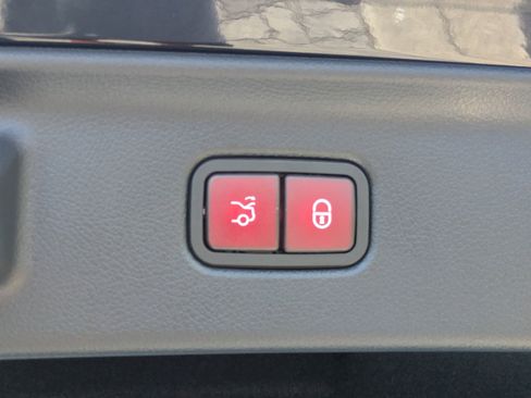 New 2026 Mercedes-Benz S 580 4MATIC Sedan image 13