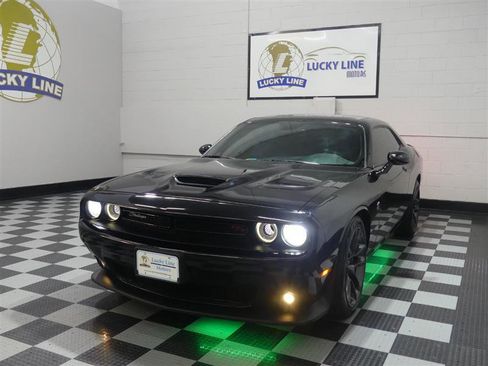 Used 2021 Dodge Challenger R/T Scat Pack image 4